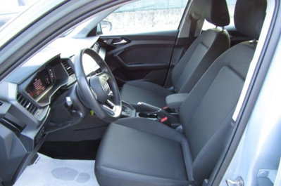 Audi A1 Sportback Sportback 30 1.0 tfsi Business 110cv s-tronic (12)