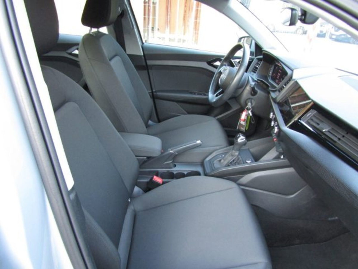 Audi A1 Sportback Sportback 30 1.0 tfsi Business 110cv s-tronic (18)