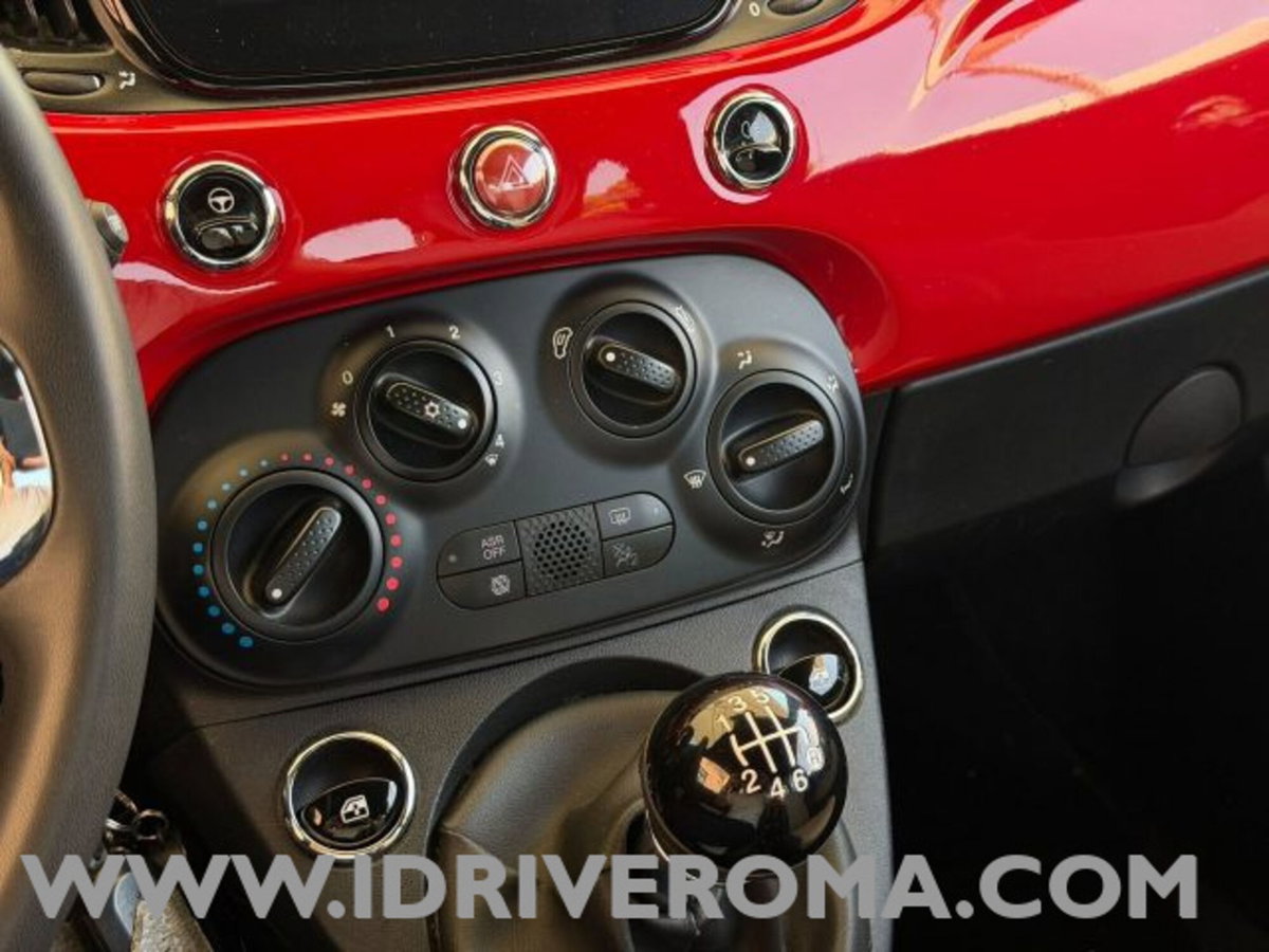 Fiat 500 1.0 hybrid Dolcevita 70cv (13)