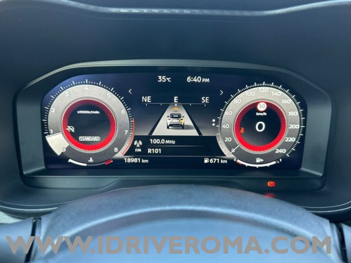 Nissan Juke 1.0 dig-t N-Connecta 114cv (11)