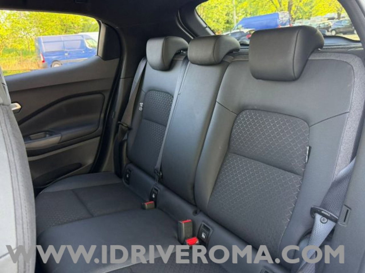 Nissan Juke 1.0 dig-t N-Connecta 114cv dct (10)