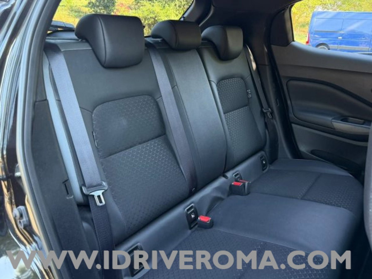 Nissan Juke 1.0 dig-t N-Connecta 114cv (8)