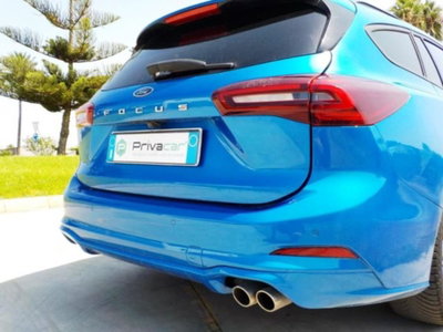 Ford Focus Station Wagon 1.0 EcoBoost Hybrid 155 CV SW ST-Line (16)
