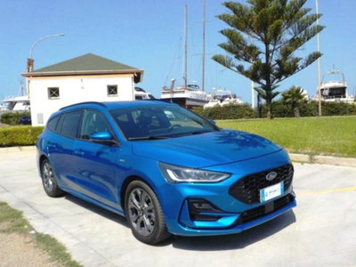 Ford Focus Station Wagon 1.0 EcoBoost Hybrid 155 CV SW ST-Line (3)