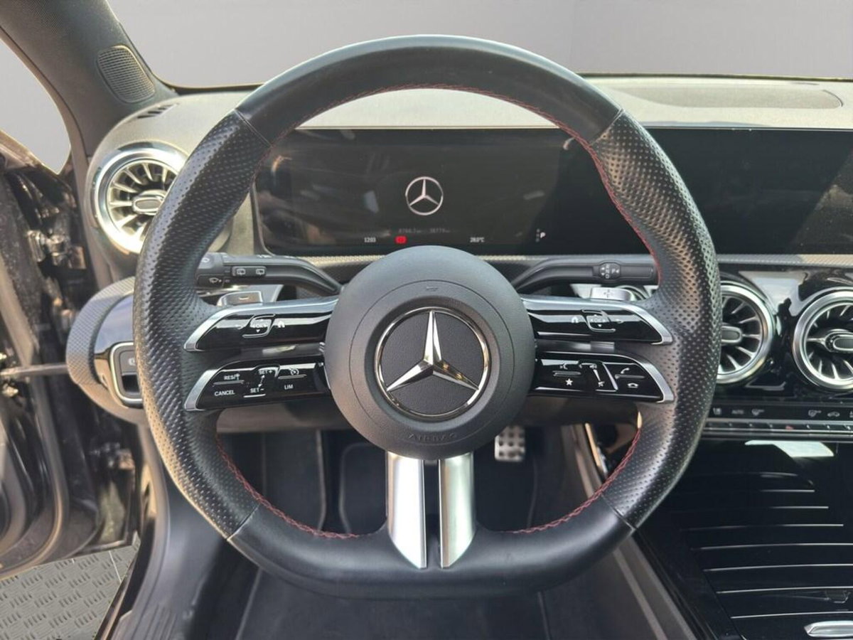 Mercedes-Benz Classe A 200 d AMG Line Advanced Plus auto (10)