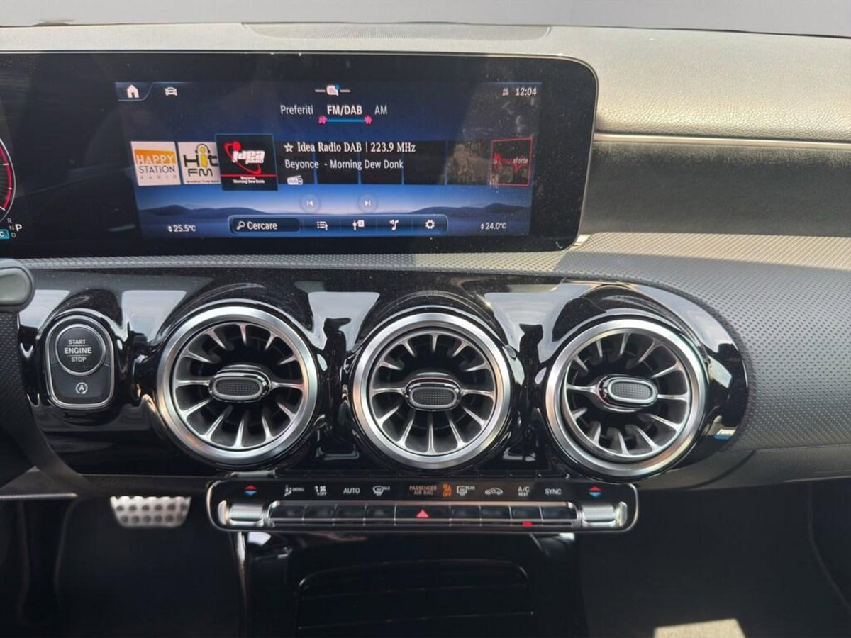 Mercedes-Benz Classe A 200 d AMG Line Advanced Plus auto (12)