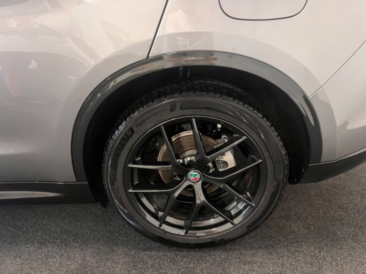 Alfa Romeo Stelvio Stelvio 2.2 Turbodiesel 210 CV AT8 Q4 Ti (4)