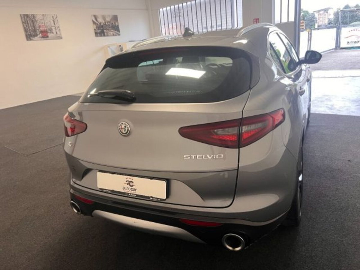 Alfa Romeo Stelvio Stelvio 2.2 Turbodiesel 210 CV AT8 Q4 Ti (5)