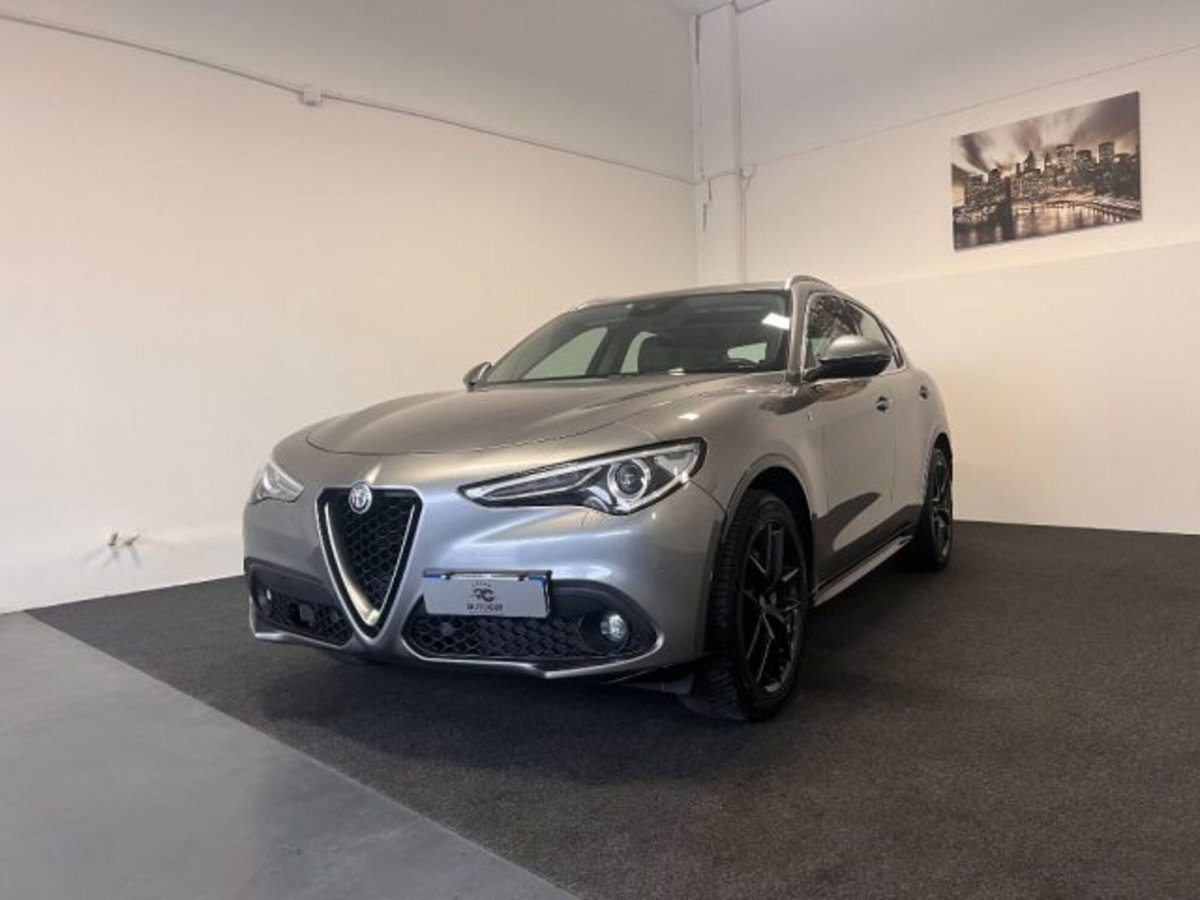 Alfa Romeo Stelvio Stelvio 2.2 Turbodiesel 210 CV AT8 Q4 Ti (2)
