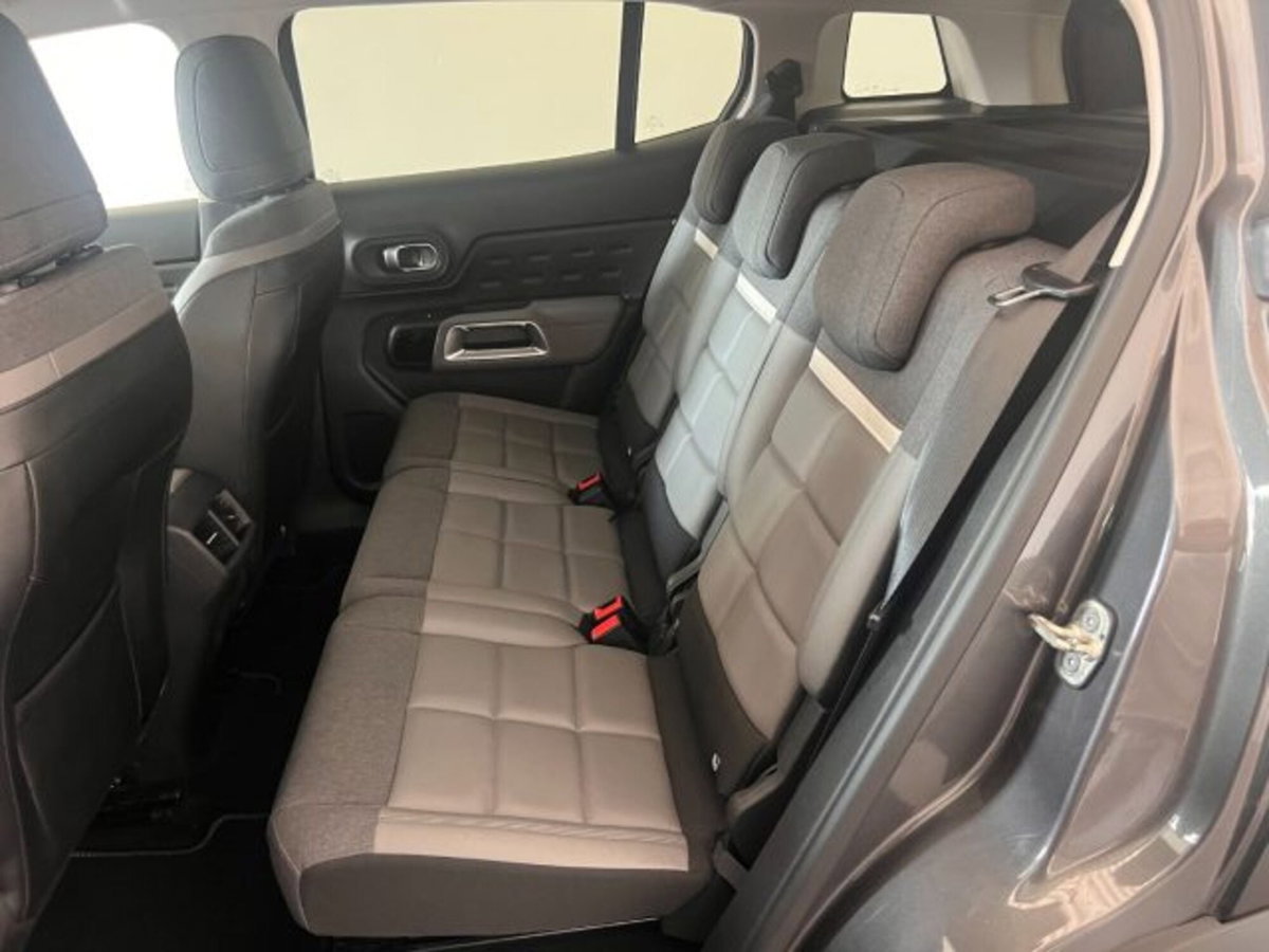 Citroen C5 Aircross Aircross Hybrid 225 E-EAT8 Shine (7)