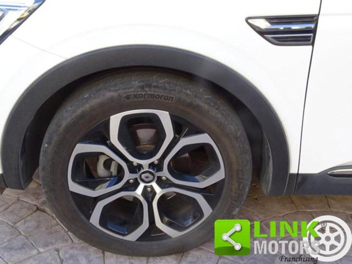 Renault Arkana E-Tech 145 CV Intens (14)