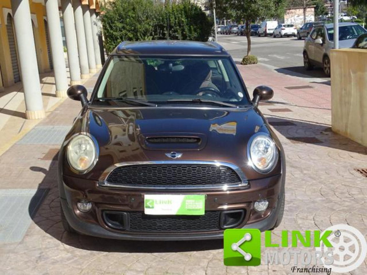 MINI Mini Clubman 1.6 16V Cooper S Clubman (2)