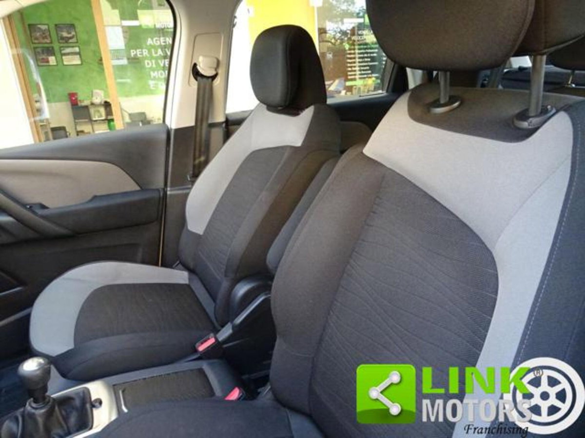 Citroen C4 Picasso 1.6 HDi 115 Attraction (8)