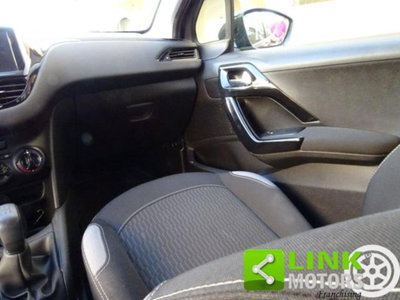 Peugeot 208 VTi 82 CV 5 porte Access (11)