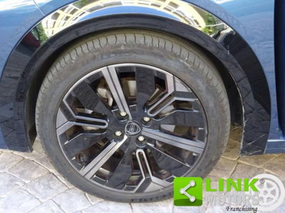 Lancia Ypsilon 1.2 mhev Edizione Cassina e-dct (11)