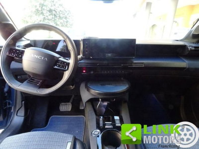 Lancia Ypsilon 1.2 mhev Edizione Cassina e-dct (9)