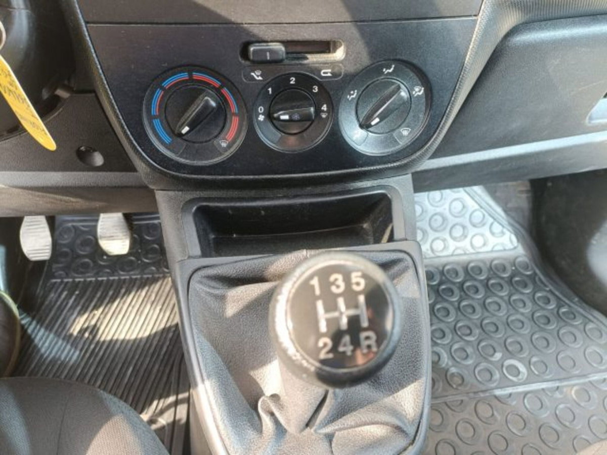 Fiat Fiorino 1.3 MJT 80CV Cargo SX (12)