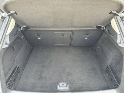 Mercedes-Benz GLA SUV 180 d Business (14)
