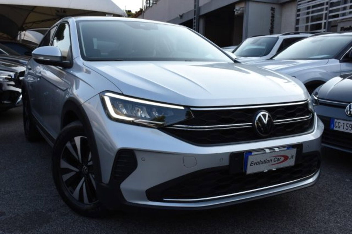 Volkswagen Taigo 1.0 tsi Life 95cv (2)