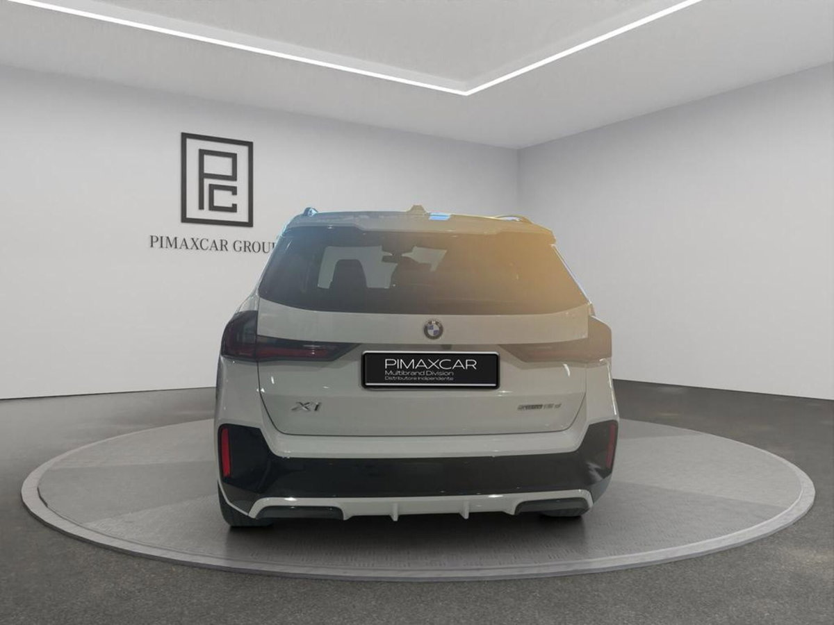 BMW X1 sDrive 18d Msport (2)