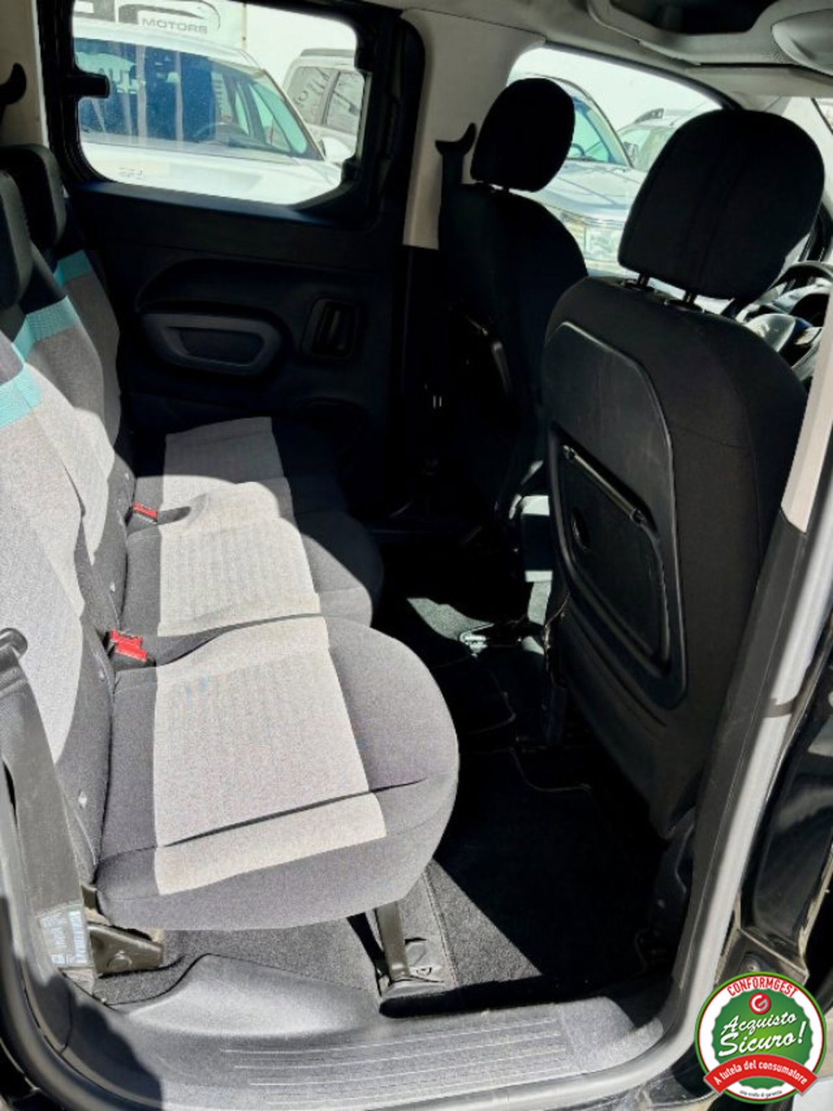Citroen Berlingo BlueHDi 100 M Live (17)