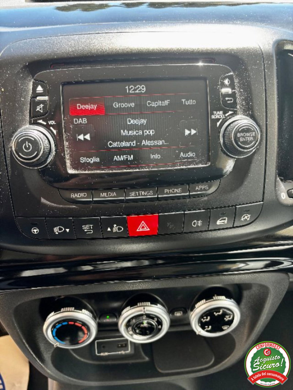 Fiat 500L 1.3 Multijet 95 CV Dualogic Lounge (9)