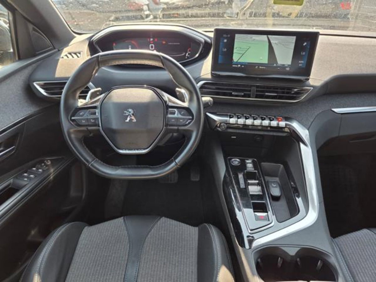 Peugeot 3008 BlueHDi 130 S&S Allure (11)