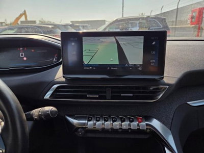 Peugeot 3008 BlueHDi 130 S&S Allure (12)