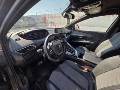 Peugeot 3008 BlueHDi 130 S&S Allure (13)