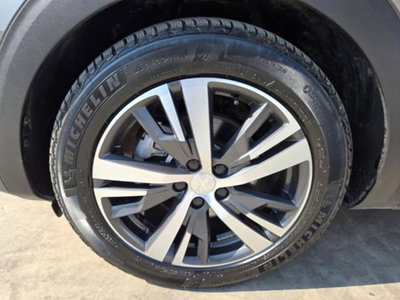 Peugeot 3008 BlueHDi 130 S&S Allure (16)