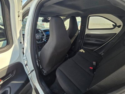 Toyota Aygo X 1.0 VVT-i 72 CV 5p. Undercover S-CVT (11)