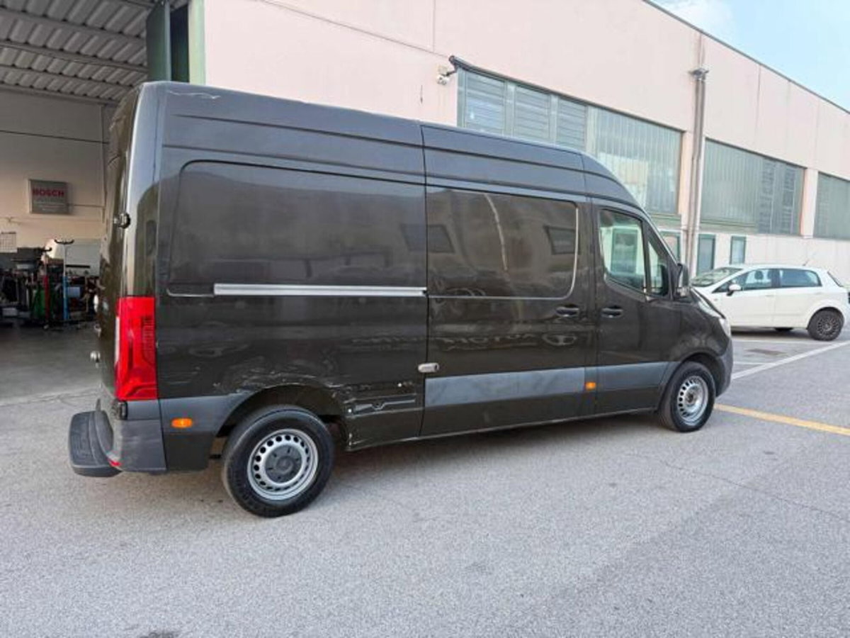 Mercedes-Benz Sprinter F39/35 311 CDI FWD TA Furgone (6)