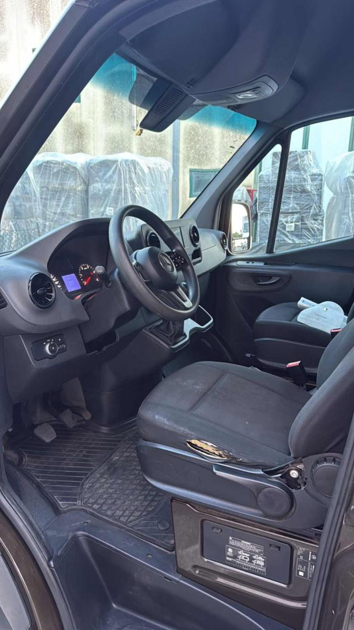 Mercedes-Benz Sprinter F39/35 311 CDI FWD TA Furgone (7)