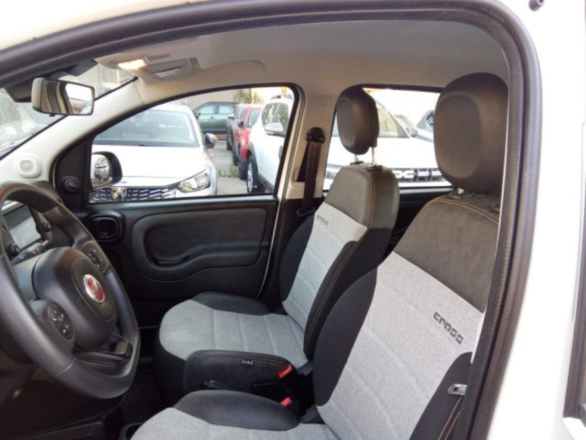 Fiat Panda Cross 1.0 firefly hybrid Cross s&s 70cv 5p.ti (7)