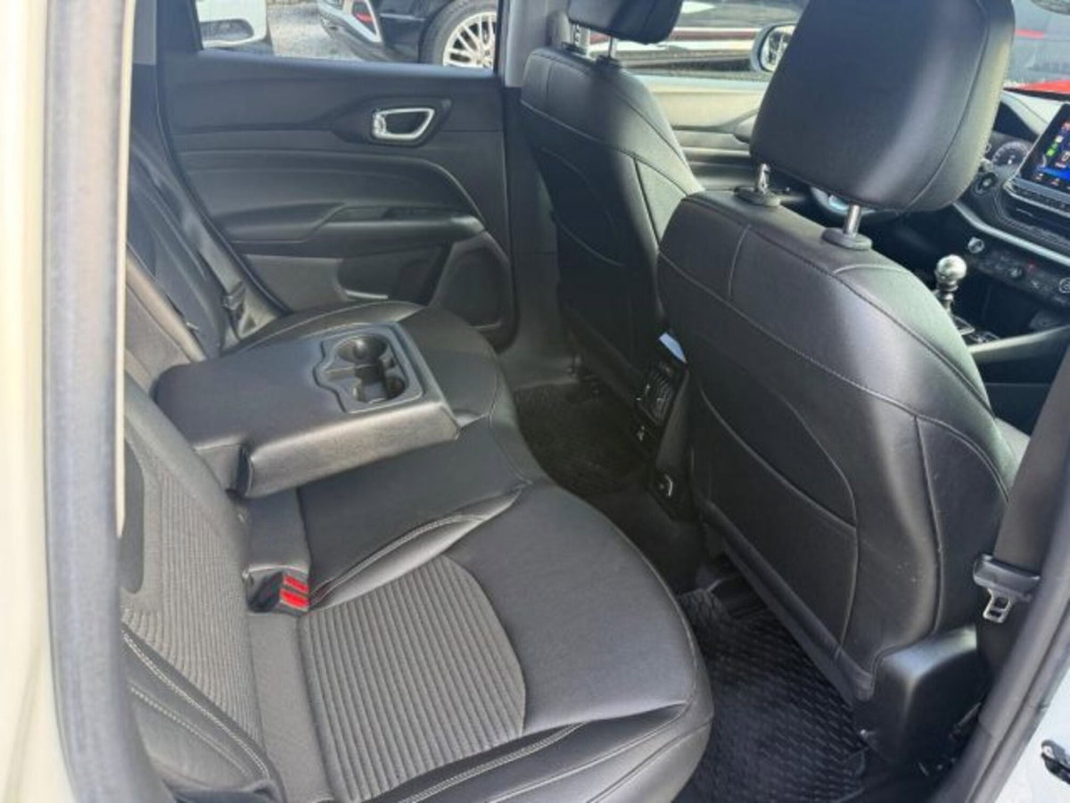 Jeep Compass 1.6 mjt Limited 2wd 130cv (8)