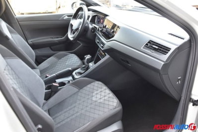 Volkswagen Taigo 1.5 tsi R-Line 150cv dsg (14)