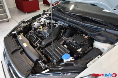 Volkswagen Taigo 1.5 tsi R-Line 150cv dsg (15)