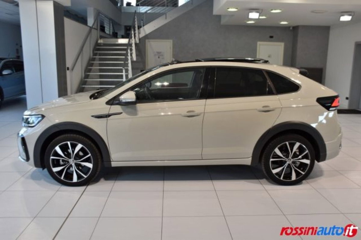 Volkswagen Taigo 1.5 tsi R-Line 150cv dsg (2)
