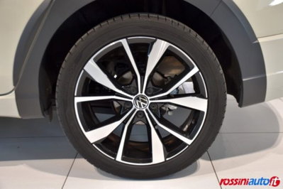 Volkswagen Taigo 1.5 tsi R-Line 150cv dsg (20)