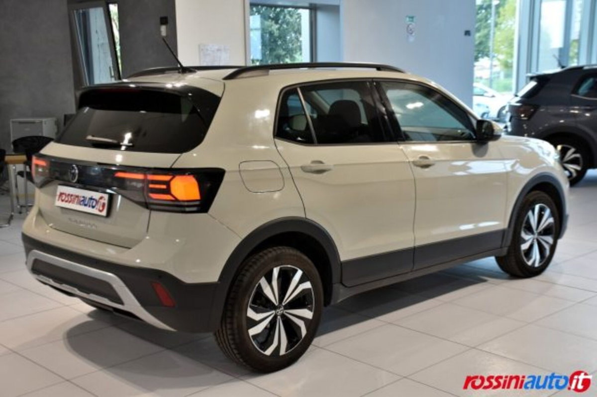 Volkswagen T-Cross 1.0 tsi Edition 115cv (5)