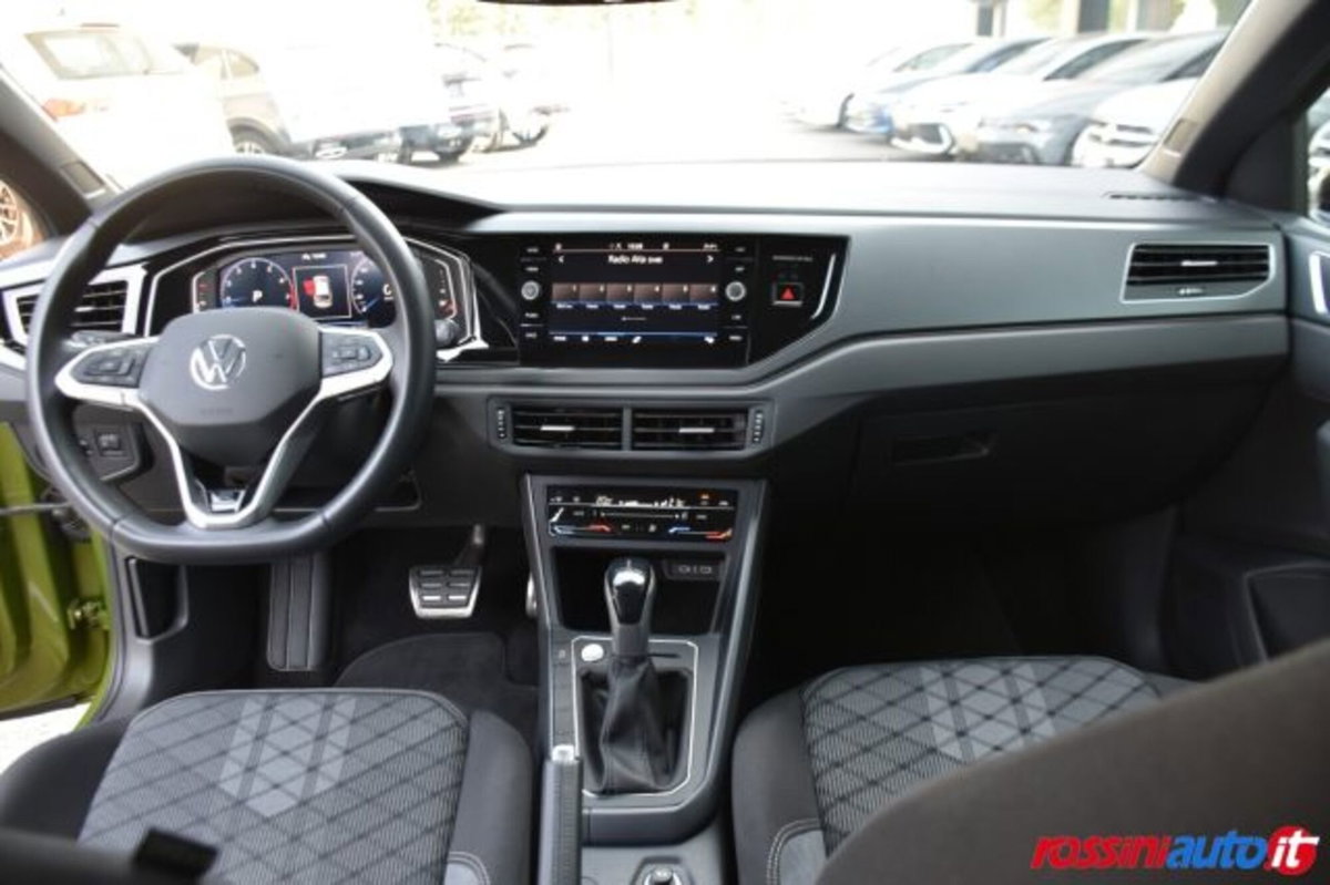 Volkswagen Taigo 1.5 tsi R-Line 150cv dsg (10)