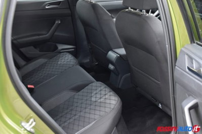 Volkswagen Taigo 1.5 tsi R-Line 150cv dsg (13)