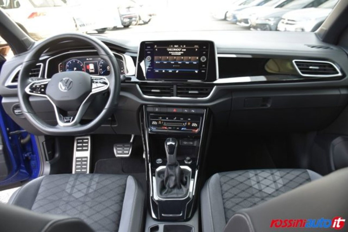 Volkswagen T-Roc 1.5 tsi R-Line dsg (10)