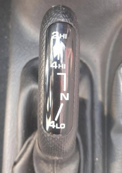 Jeep Cherokee 2.5 CRD Limited (13)