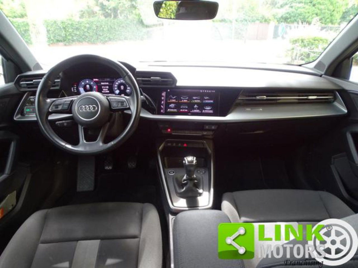 Audi A3 Sportback 2.0 tdi Business 116cv (5)