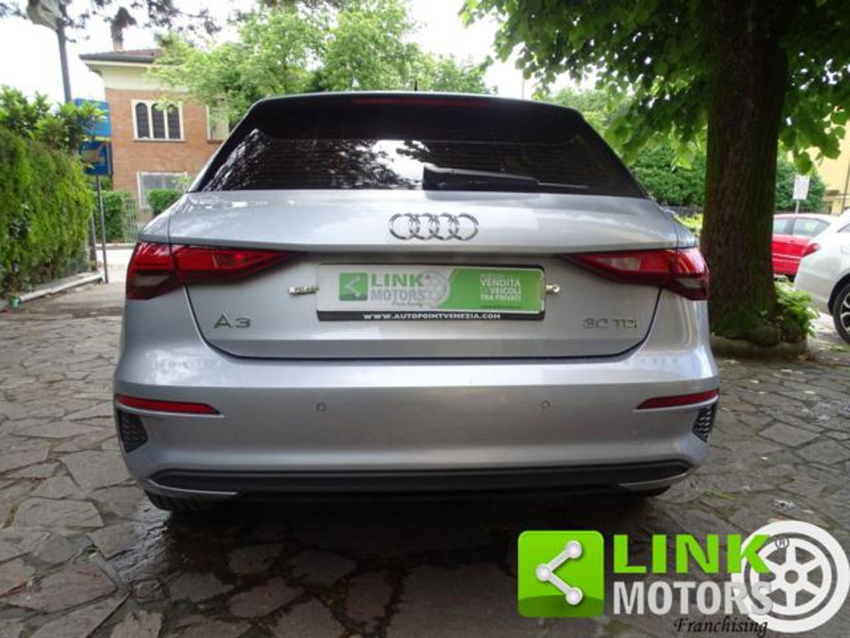 Audi A3 Sportback 2.0 tdi Business 116cv (9)