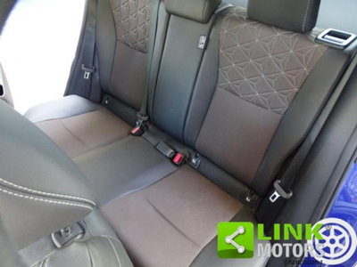 Toyota Yaris Cross 1.5 Hybrid 5p. E-CVT AWD-i Lounge (6)