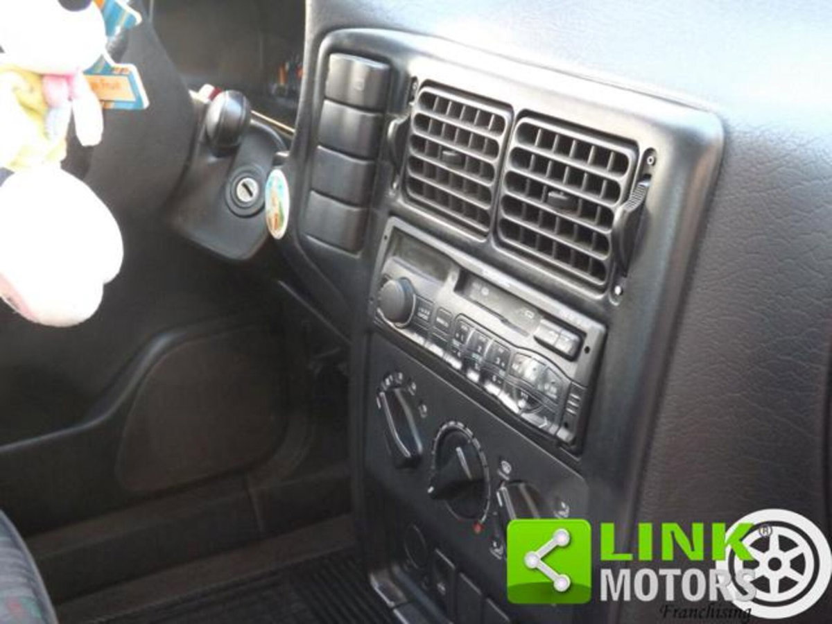 SEAT Cordoba cat 4 porte GLX (14)