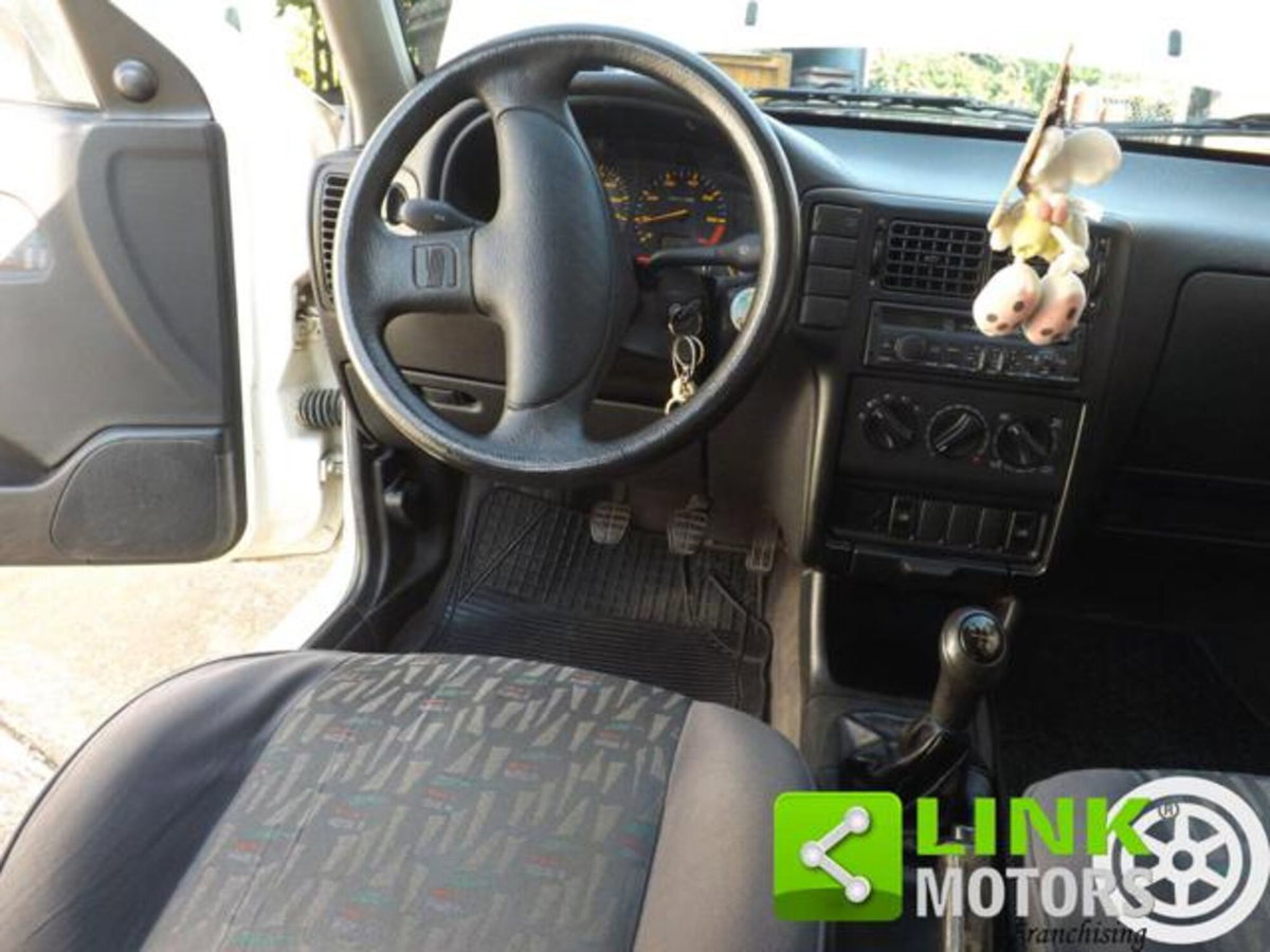 SEAT Cordoba cat 4 porte GLX (19)