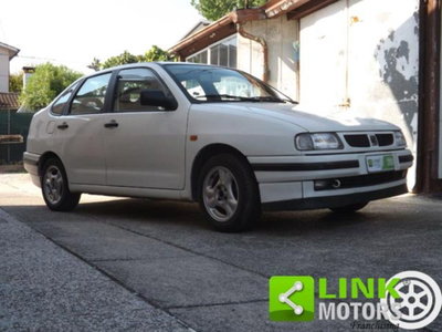 SEAT Cordoba cat 4 porte GLX (3)